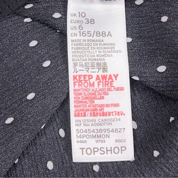Size 6 TopShop Black White Polka Dot Romper Ruffle Off Shoulder Style Pinup - Picture 12 of 13